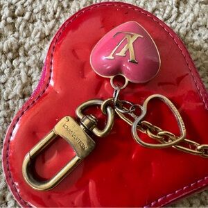 🛑SOLD🛑 Authentic 💯 Louis Vuitton heart
